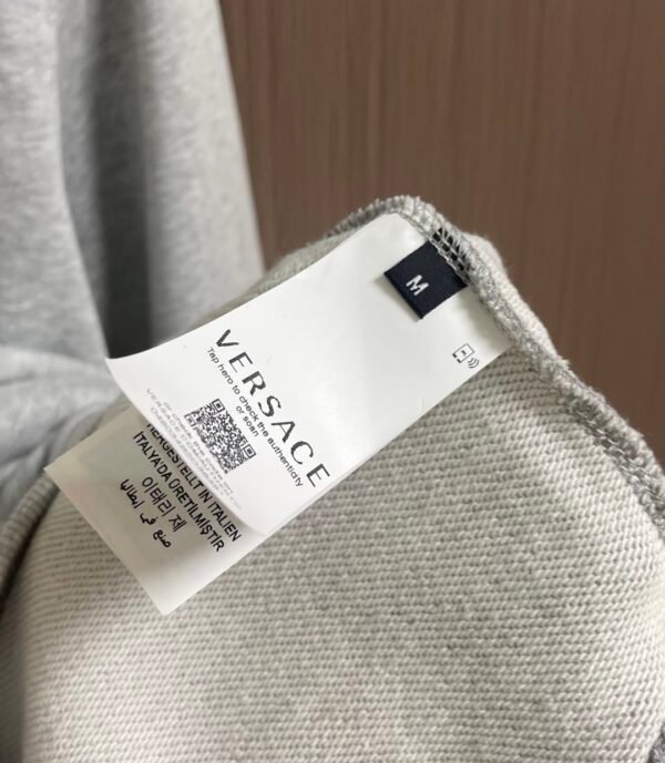 VRSC Sundial Medusa Embroidered Logo Jumper – Light Grey