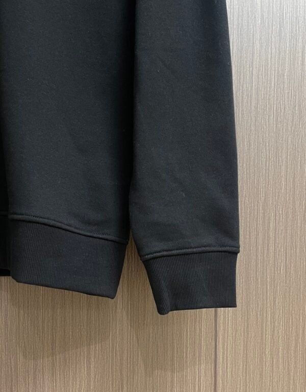 VRSC Sundial Medusa Embroidered Logo Jumper – Black