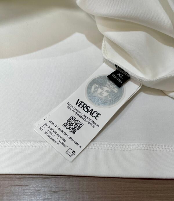 VRSC Gold-Tone Medusa Embossed Logo Slim-Fit Knit Jumper – White