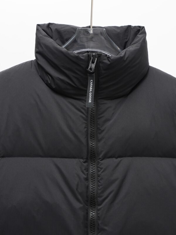 CG Zip-Up Puffer Jacket - Black