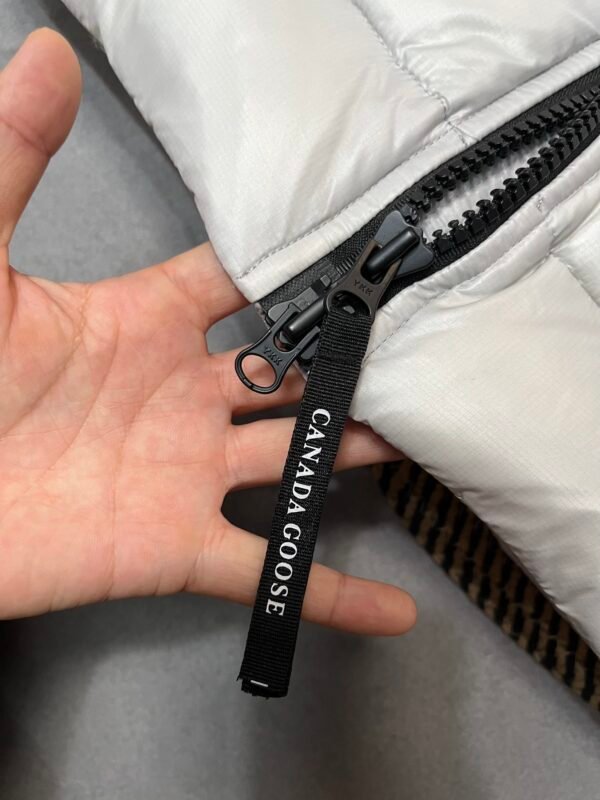 CG Hooded Puffer Jacket - White