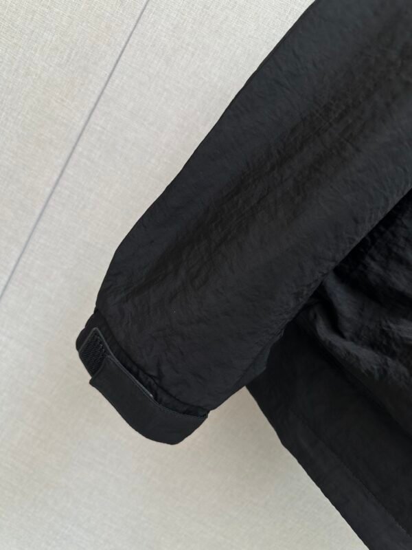 BRBY Hooded Zip-Up Jacket - Black