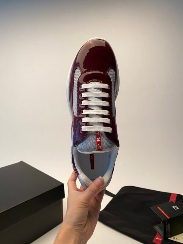 PRDA Trainers with Mesh Panels and Contrast Smooth Overlays - Red