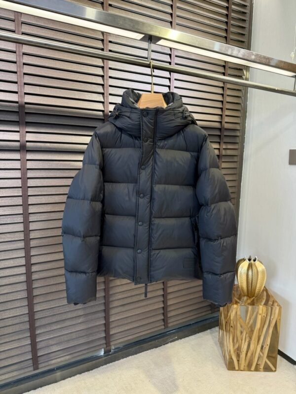 BRBY Hooded Puffer Jacket - Black