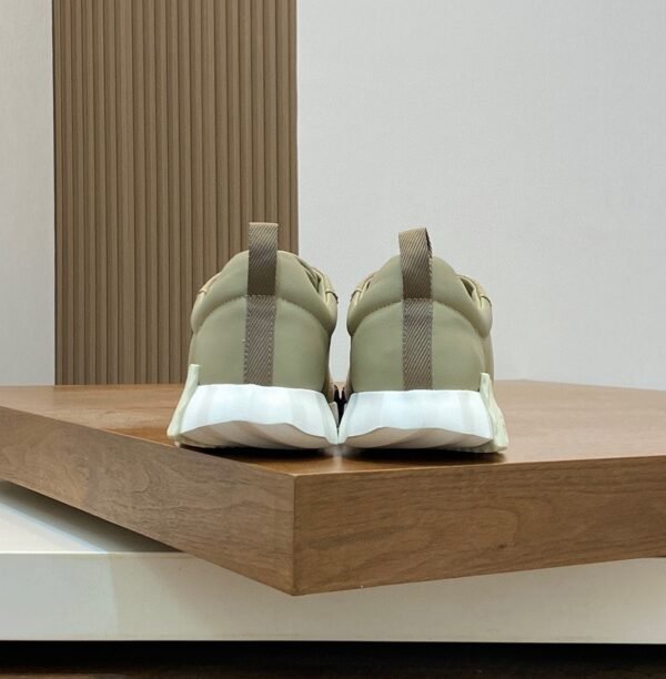 HRMS Suede & Leather Low-Top Trainers – Sand Beige