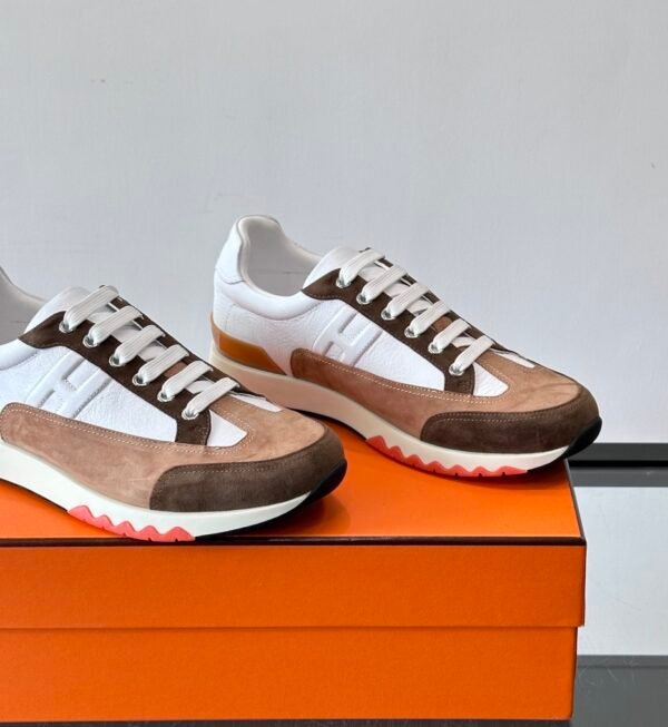 HRMS Low-Top Suede & Leather Trail Trainers – Brown & White Contrast