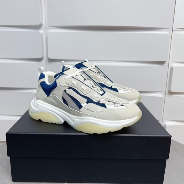 AMR Mesh & Suede Bone Runner Trainers – Beige Off-White & Blue