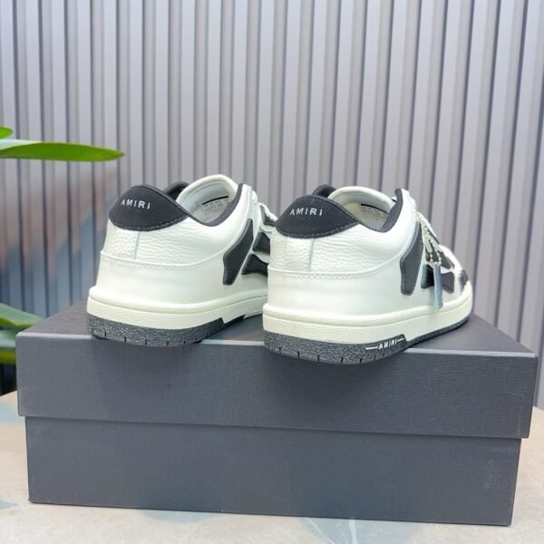 AMR Skel Leather Trainers – White with Black Accents