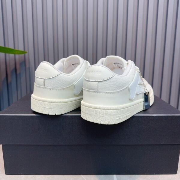 AMR Skel Leather Trainers – Off-White