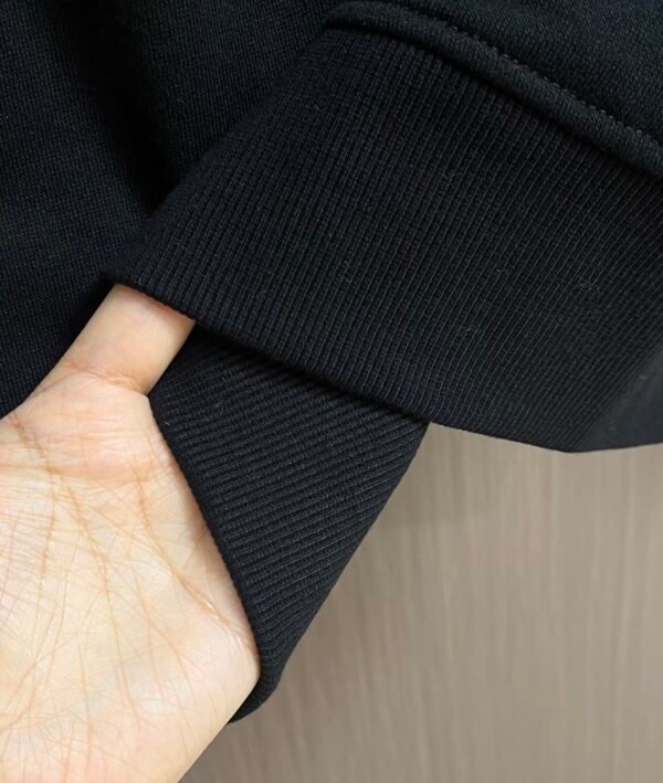 VRSC Sundial Medusa Embroidered Logo Jumper – Black