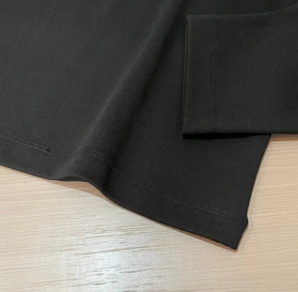 VRSC Gold-Tone Medusa Embossed Logo Slim-Fit Knit Jumper – Black