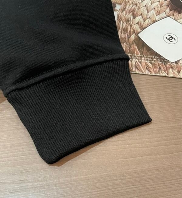 VRSC Tonal Medusa Crewneck Cotton Jumper – Black