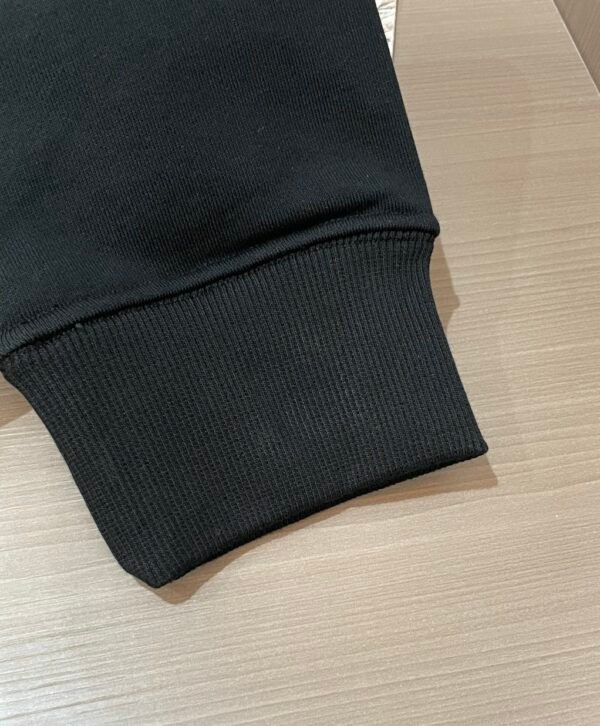 VRSC Gold Embroidered Medusa Baroque Crewneck Jumper – Black