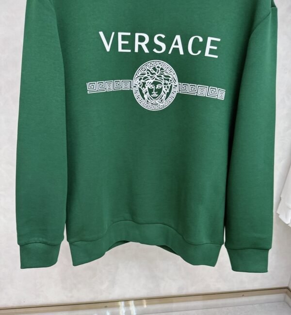 VRSC White Medusa Print Greek Key Pattern Crewneck Jumper – Green