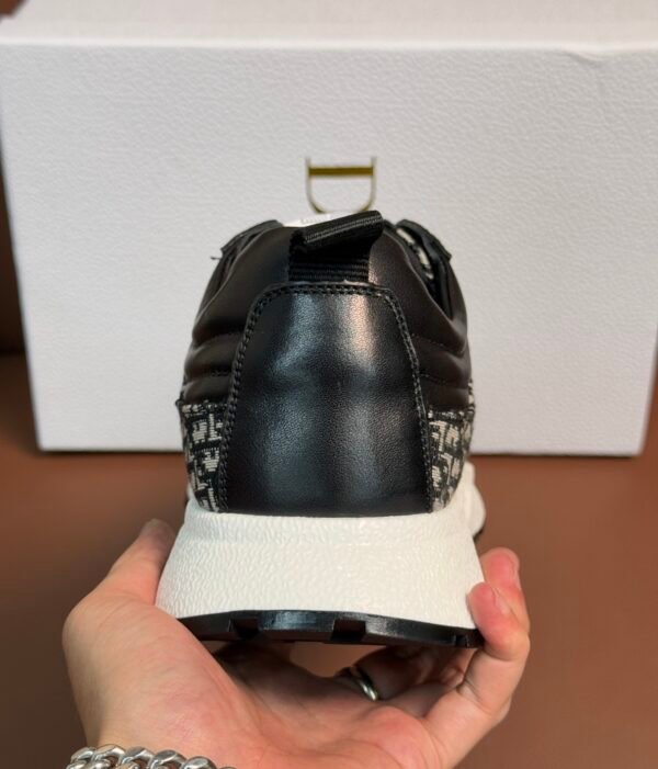 DXR CD Beige & Black Oblique Jacquard Leather Accents Runner Trainers