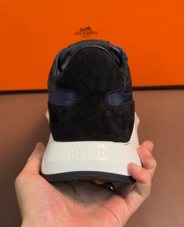 HRMS Suede Low-Top Trainers – Blue & Yellow