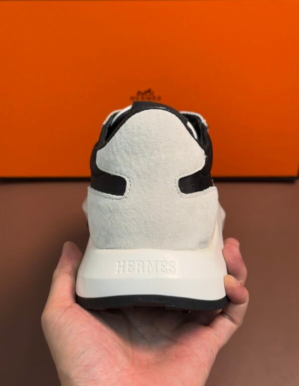 HRMS Suede Low-Top Black Accents Trainers – Beige & White