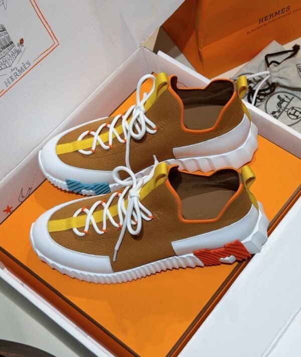 HRMS Knit & Leather Low-Top Trainers – Brown with Yellow Stripe