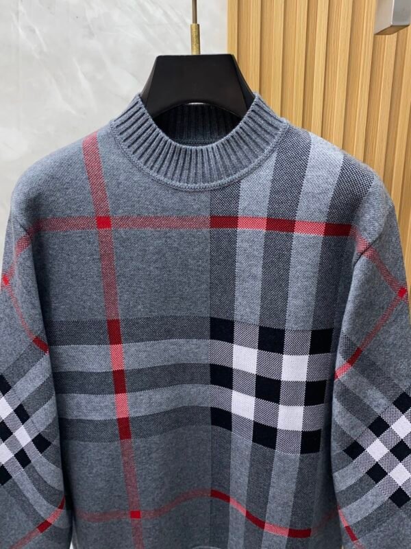 81a820a0 BRBY Check Knit Crew Neck Jumper - Grey