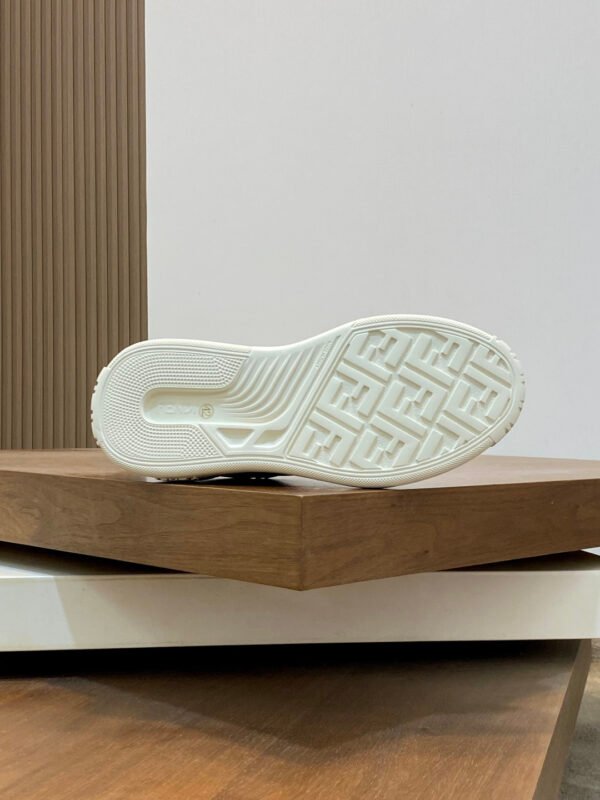 FND Low-Top Trainers with Taupe Details - Brown