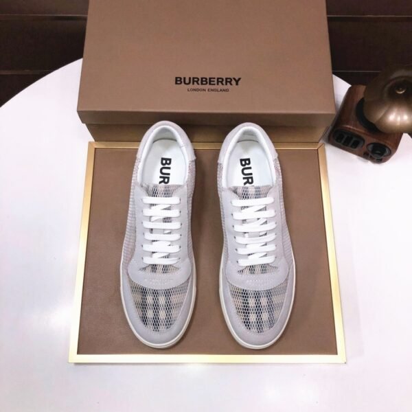 BRBY Low-Top Trainers with Mesh Panels - White