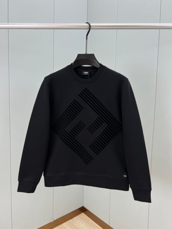 89d8e899 FND Graphic Crew Neck Jumper