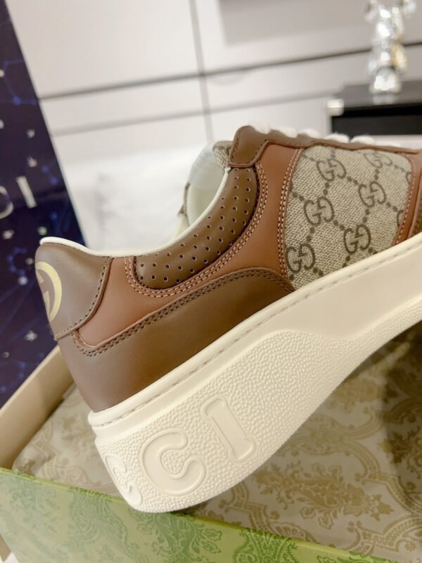 GCCI Low-Top Monogram Trainers - Brown