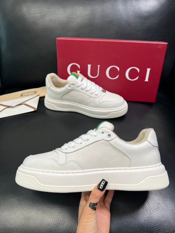 GCCI Trainers with Logo Patch Detail - White