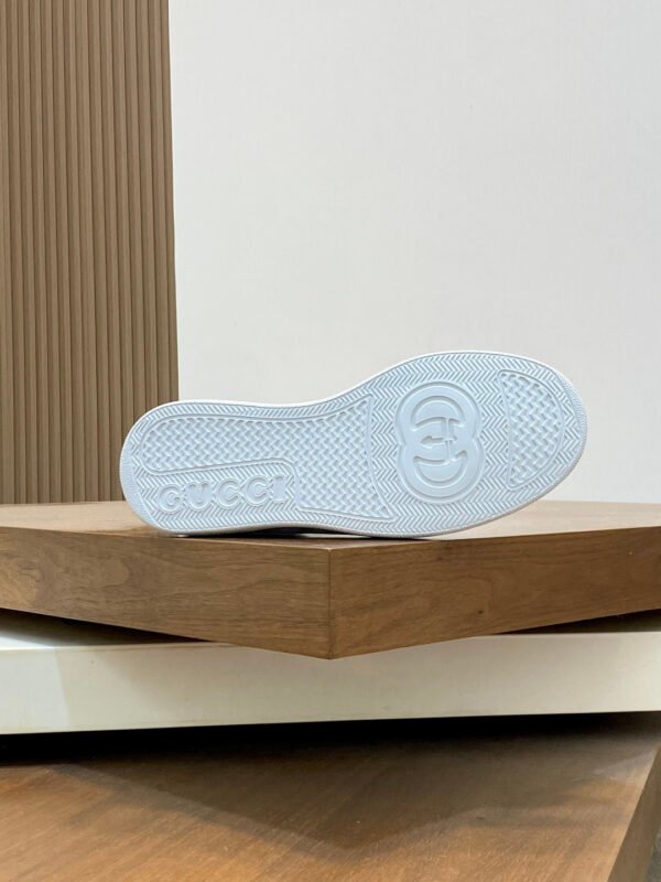 8cb5831c GCC White Trainers with Green Contrast Panels and Stripe Detail