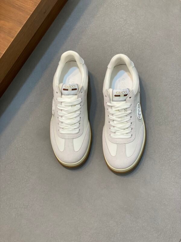 GCCI Low-Top Trainers with Logo Patch Detail - off-White/Ivory