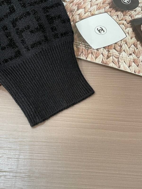 8fffddc1 FND Monogram Crew Neck Jumper with Emblem Detail - Black