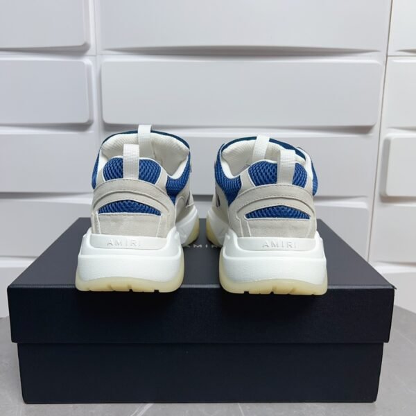AMR Mesh & Suede Bone Runner Trainers – Beige Off-White & Blue
