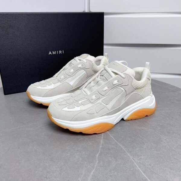 9 AMR Mesh & Suede Gum Sole Bone Runner Trainers – White & Light Grey