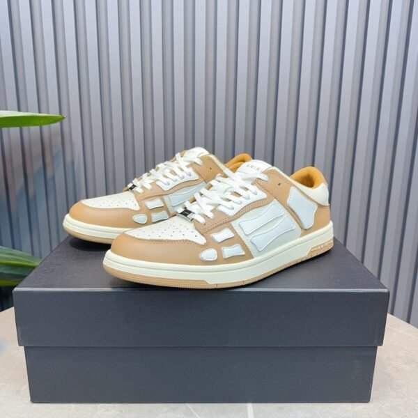 9 AMR Skel Leather Trainers – Alabaster with White Accents