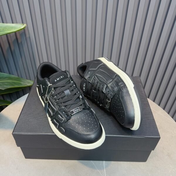 9 AMR Skel Leather White Mid Sole Trainers – Black