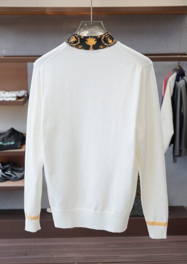 VRSC High Neck Medusa Logo Print Collar Jumper