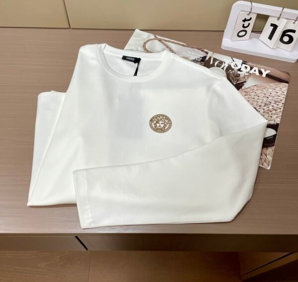 VRSC Gold-Tone Medusa Embossed Logo Slim-Fit Knit Jumper – White