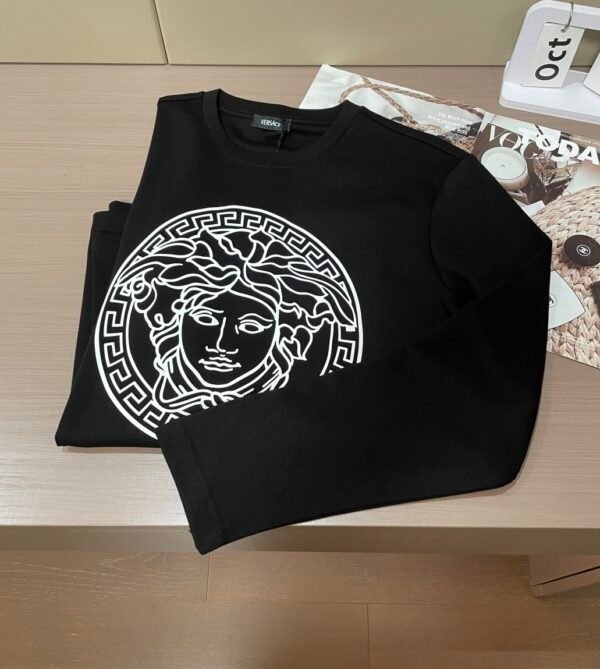 VRSC White Medusa Head Motif Cotton Crewneck Jumper – Black