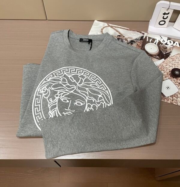 VRSC White Medusa Head Motif Cotton Crewneck Jumper – Grey