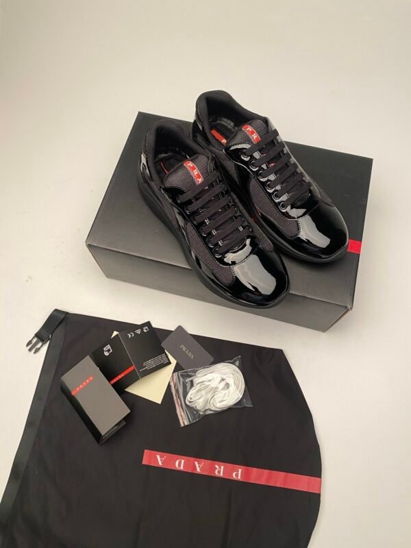 PRDA Trainers with Mesh Panels and Contrast Smooth Overlays - Black