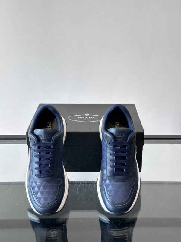 PRDA Trainers with Navy Geometric Panel Details