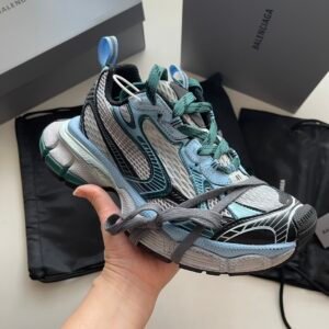 BLNCG Chunky Trainers with Contrast Accents - Blue