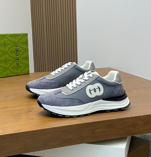 GCCI Low-Top Trainers with Logo Patch - Grey