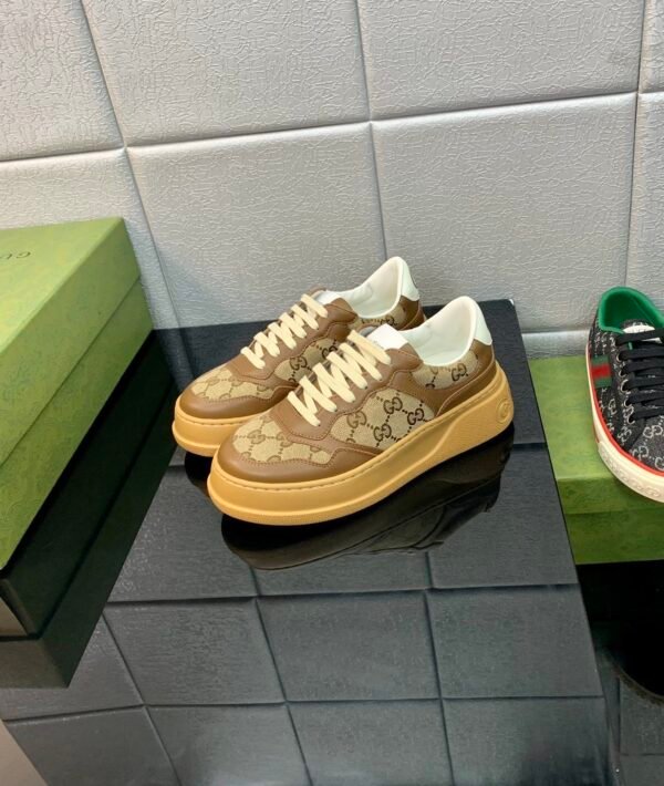 GCCI Low-Top Monogram Trainers with Contrast Panels - Tan