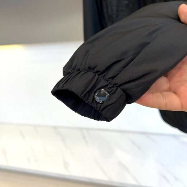 BRBY Hooded Zip-Up Jacket - Black