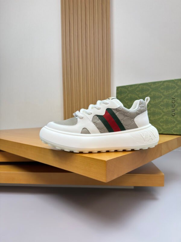 GCCI Chunky Trainers with Side Stripe and Embossed Pattern - Grey/White