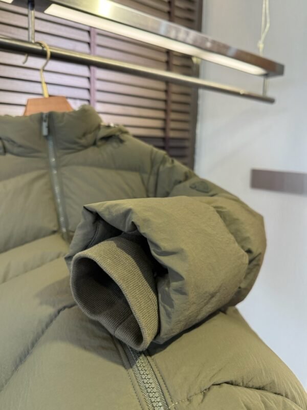 BRBY Hooded Padded Puffer Jacket - olive Green