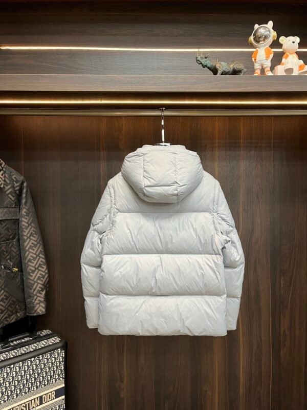 9ca921e7 FND Hooded Puffer Jacket with Contrast Lining - White