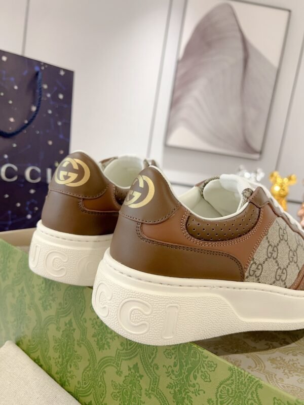 GCCI Low-Top Monogram Trainers - Brown
