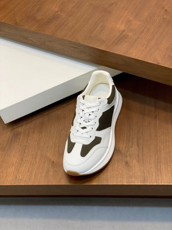 GCCI Trainers with Black Contrast Panels